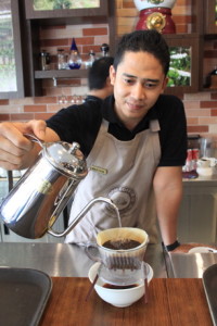 Alfian brews me some Wayag